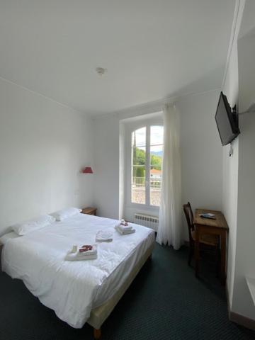 Hotel St Sebastien Рокебилиер Екстериор снимка
