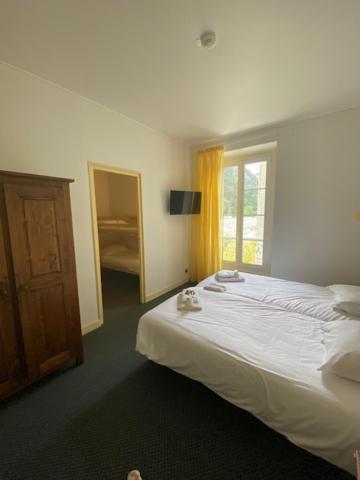 Hotel St Sebastien Рокебилиер Екстериор снимка